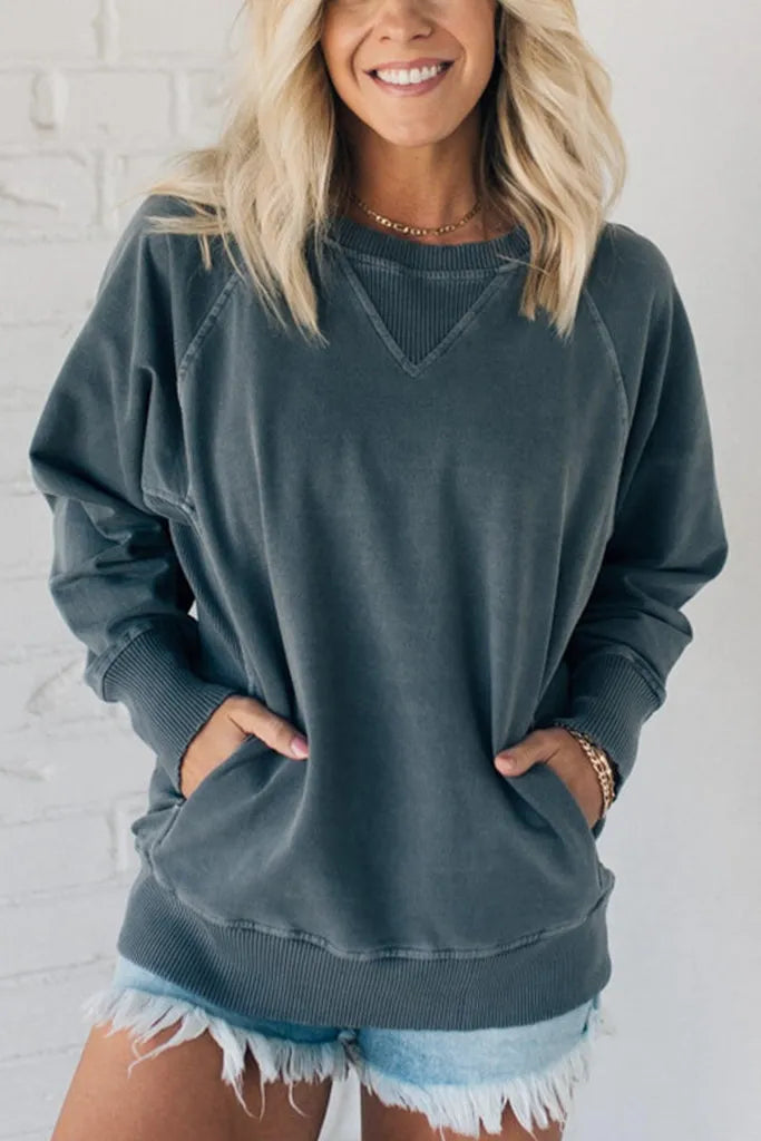 Kelly - Elegant Sweater