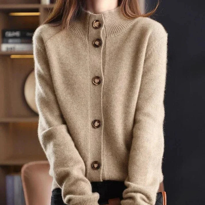 Laure - Timeless Luxurious Cardigan